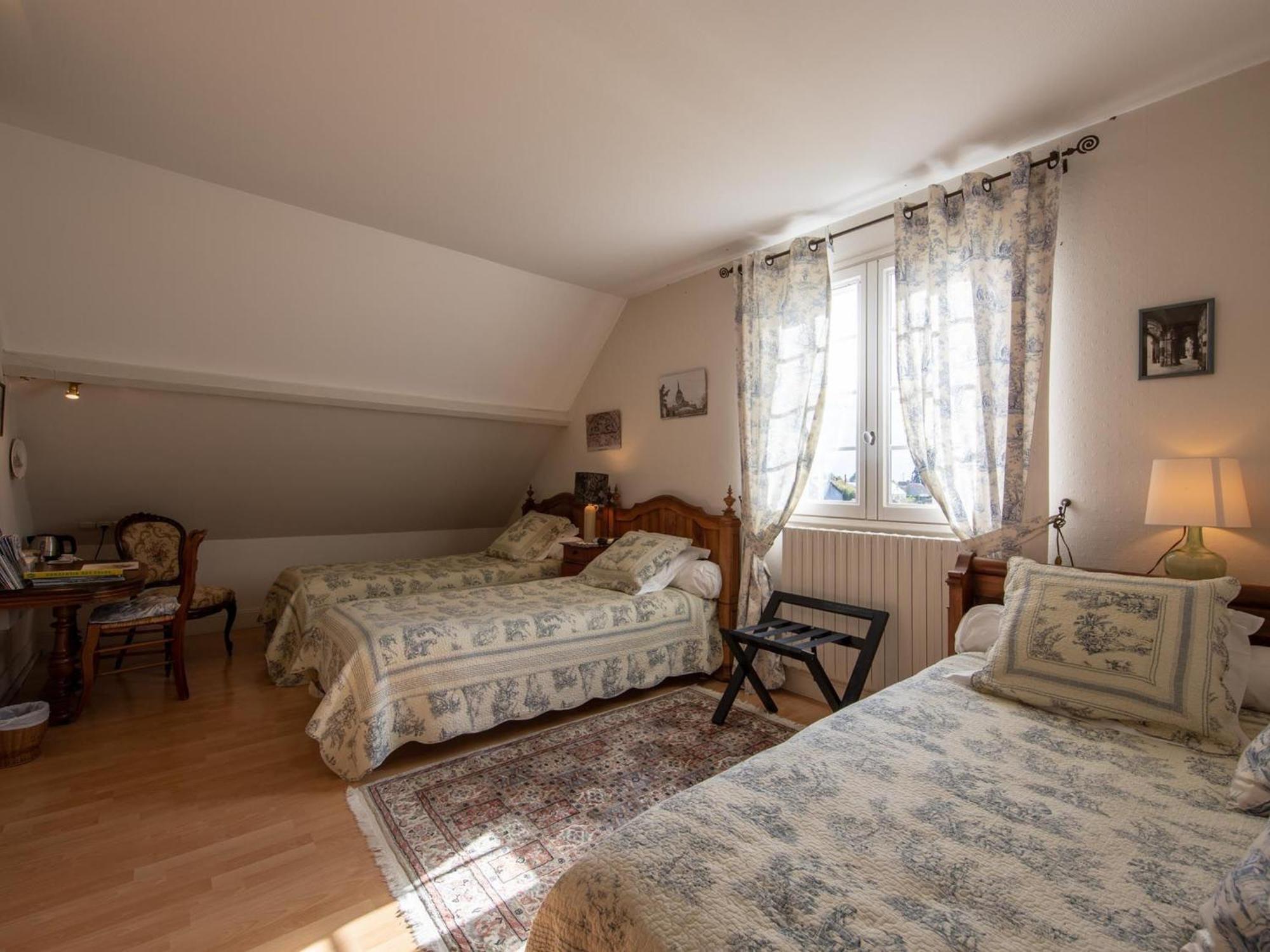 Suite Familiale Confortable Avec Wifi A Saint-Benoit-Sur-Loire, Animaux Admis - Fr-1-590-447 Экстерьер фото