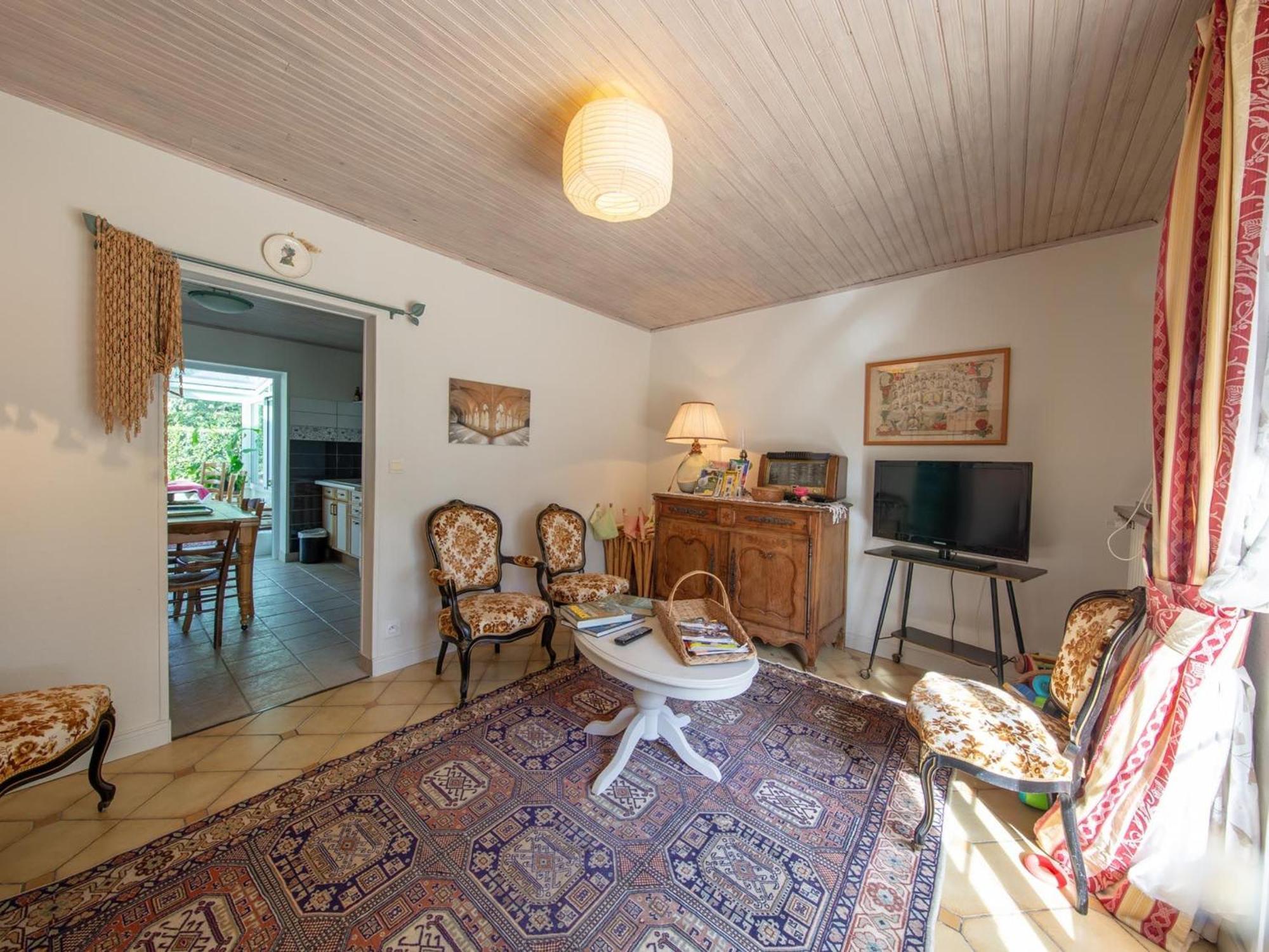 Suite Familiale Confortable Avec Wifi A Saint-Benoit-Sur-Loire, Animaux Admis - Fr-1-590-447 Экстерьер фото